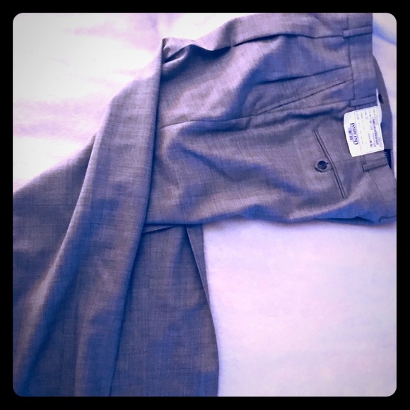 BNWT LANDS’ END grey pleated Men’s pants - Picture 2 of 7